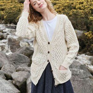 NWT Aran Crafts Ireland Women's 100% Wool Aran Boyfriend Button Front Cardigan L
